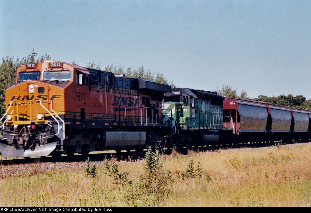 BNSF 7611 East